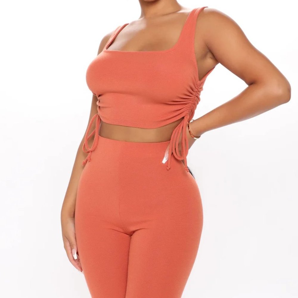 NWT- FashionNova Stay True Biker Short Set - Rust- Medium